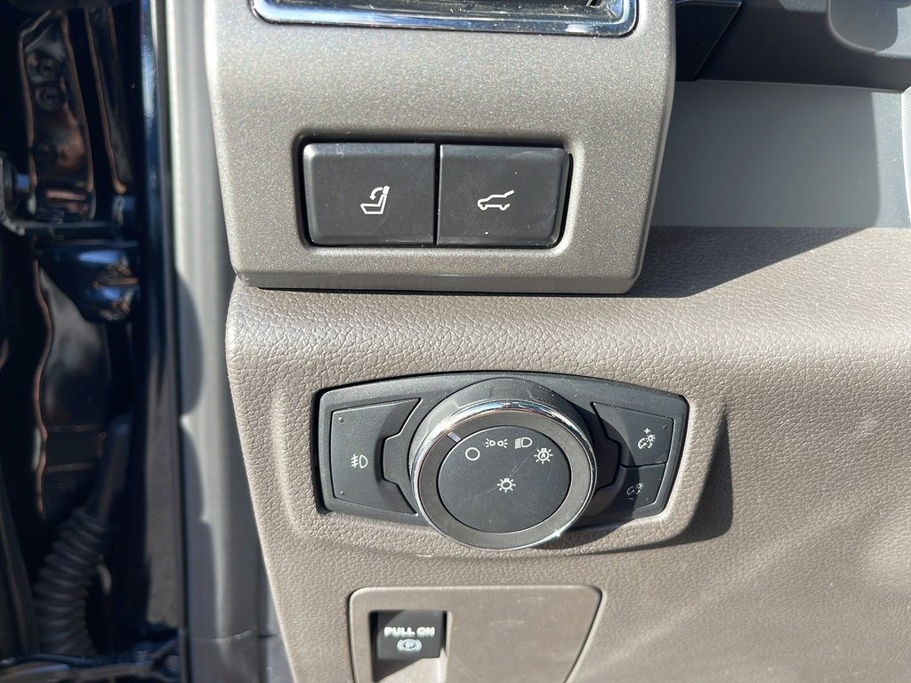 Certified 2021 Ford Expedition XLT image 29