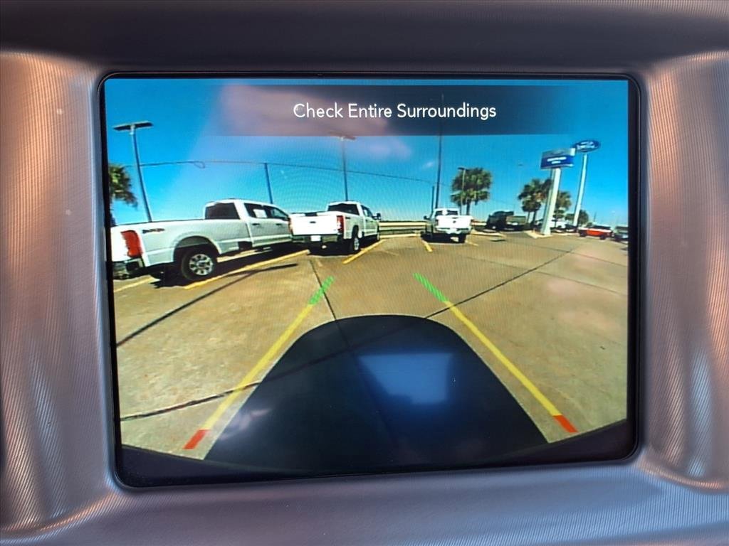 Used 2023 Dodge Charger SXT image 10