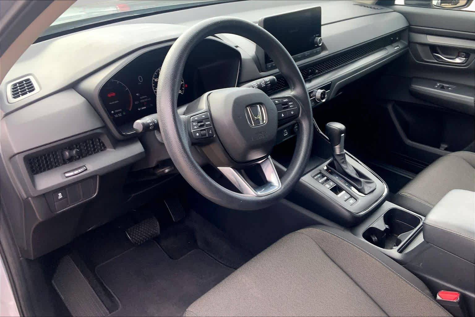 Used 2024 Honda CR-V LX image 18