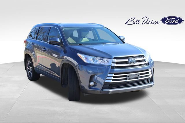 Used 2018 Toyota Highlander XLE image 7