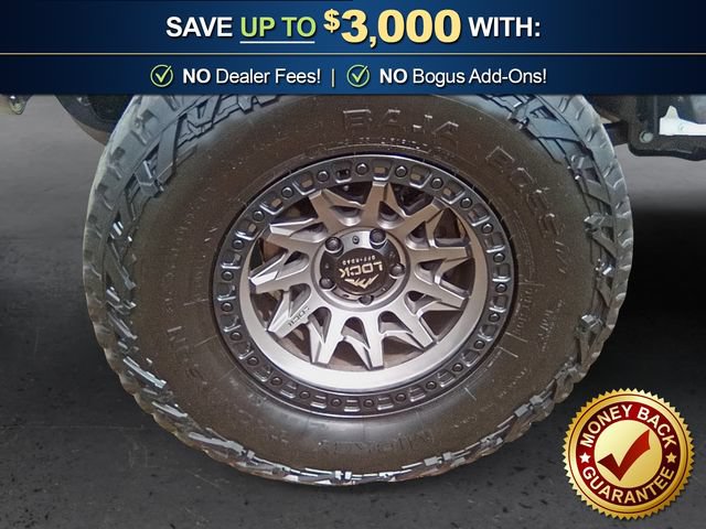 Used 2024 Jeep Gladiator Sport AWD/4WD image 13