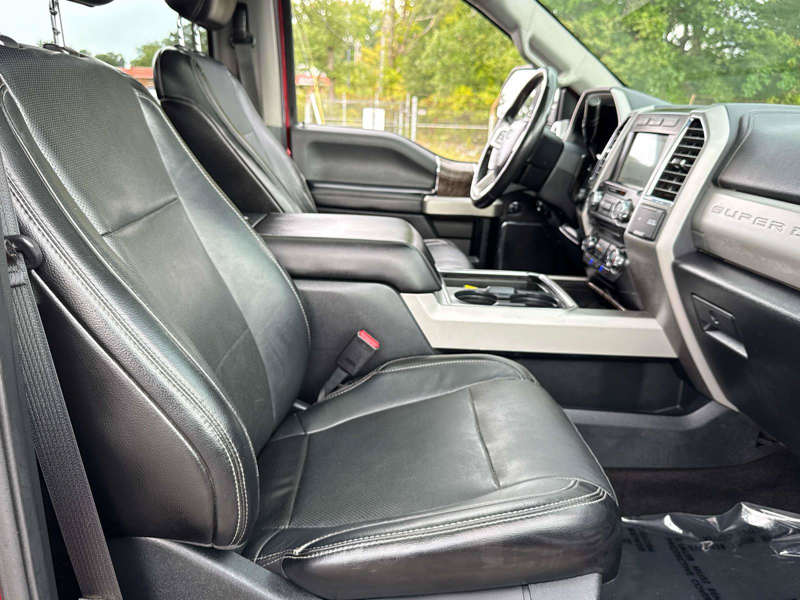 Certified 2017 Ford F250 Lariat w/ Lariat Ultimate Package AWD/4WD image 25