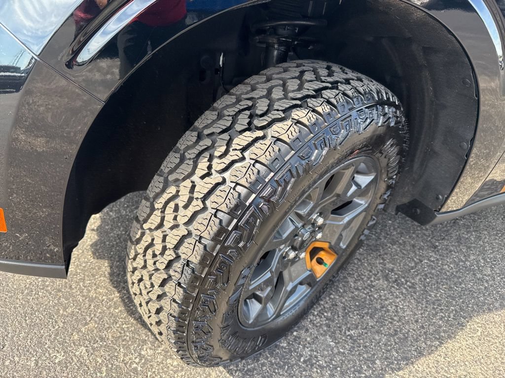 Certified 2025 Ford Maverick Tremor AWD/4WD image 45