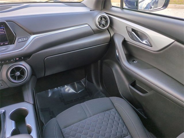 Used 2022 Chevrolet Blazer LT image 17