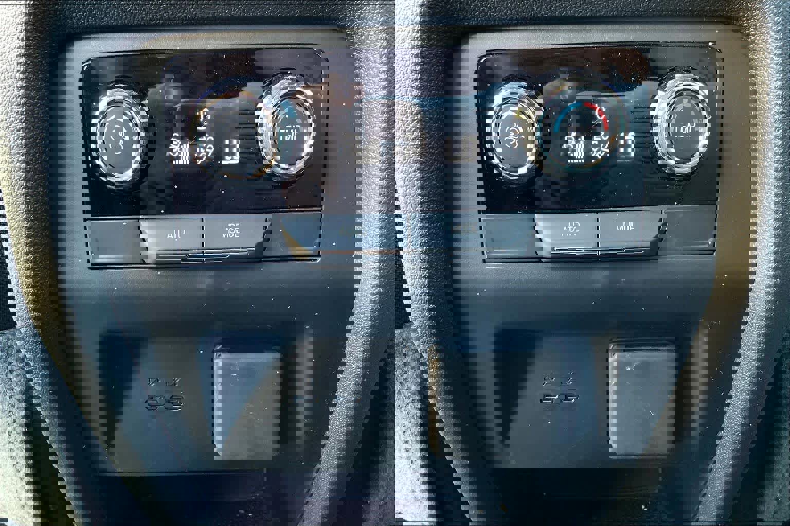 Used 2024 Chevrolet Traverse Z71 w/ Enhanced Driving Package image 34