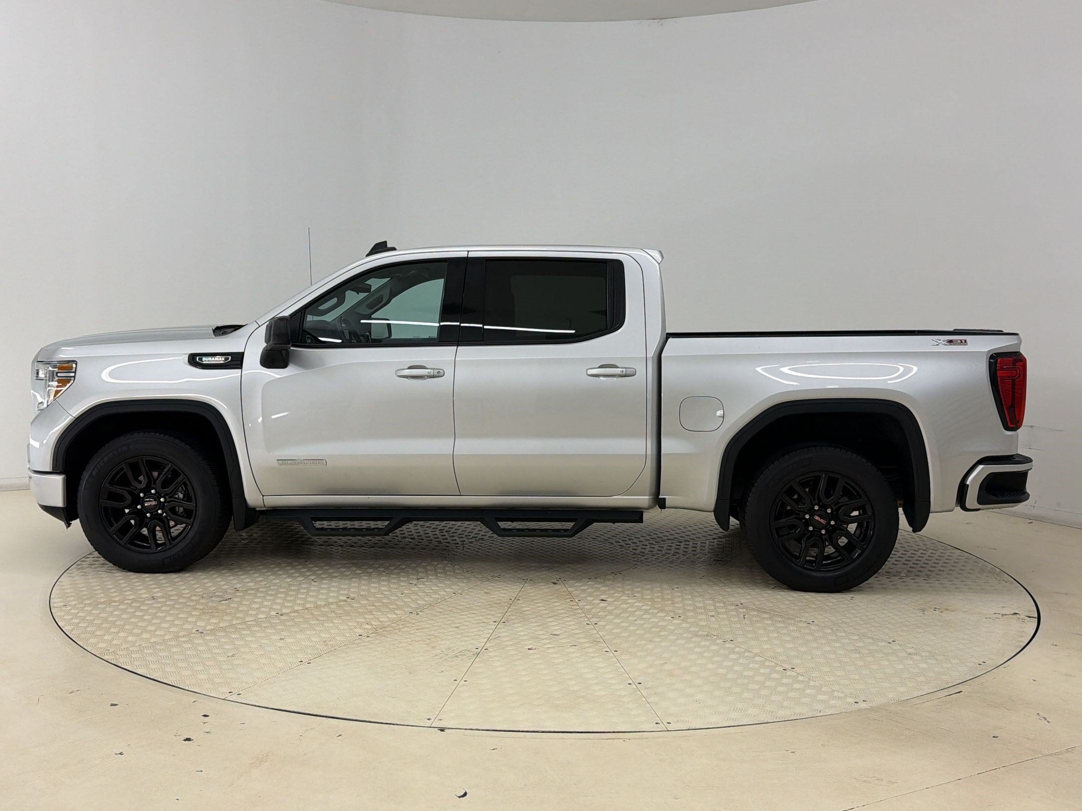 Used 2021 GMC Sierra 1500 Elevation AWD/4WD video 2