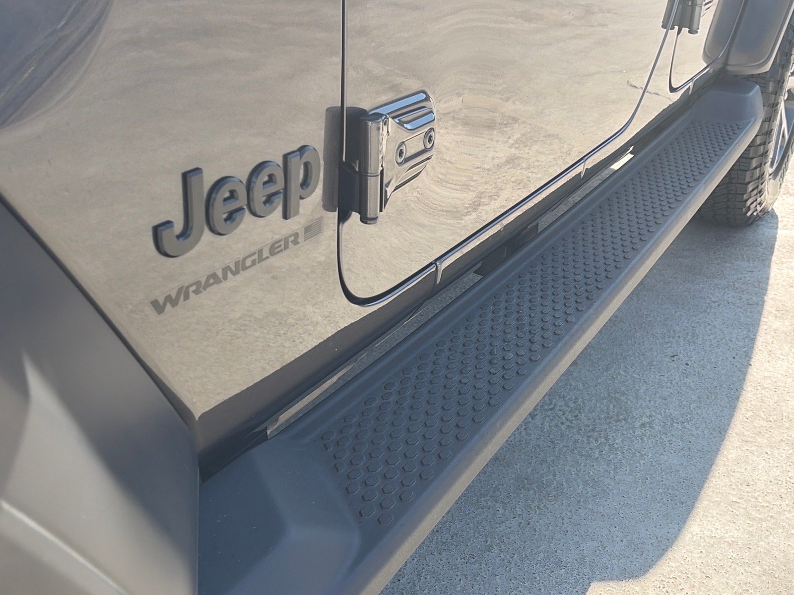 Used 2024 Jeep Wrangler Unlimited Sport AWD/4WD image 20