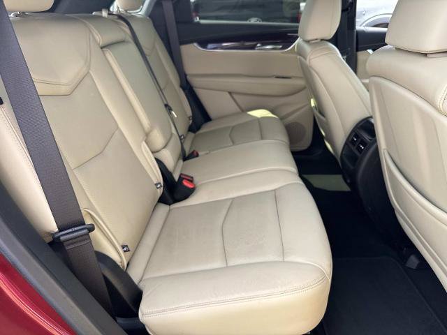 Used 2019 Cadillac XT5 Luxury FWD image 11