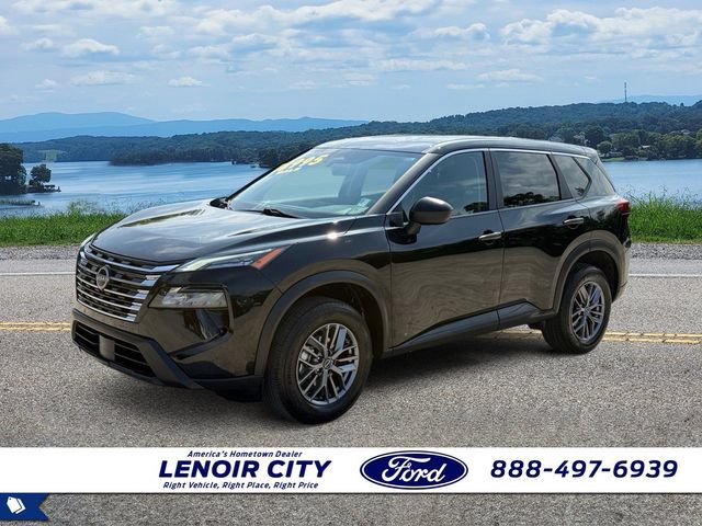 Used 2024 Nissan Rogue S AWD/4WD image 7