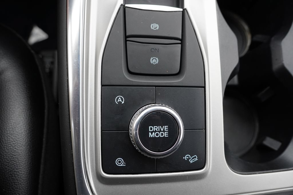 Certified 2020 Ford Explorer Limited AWD/4WD image 33