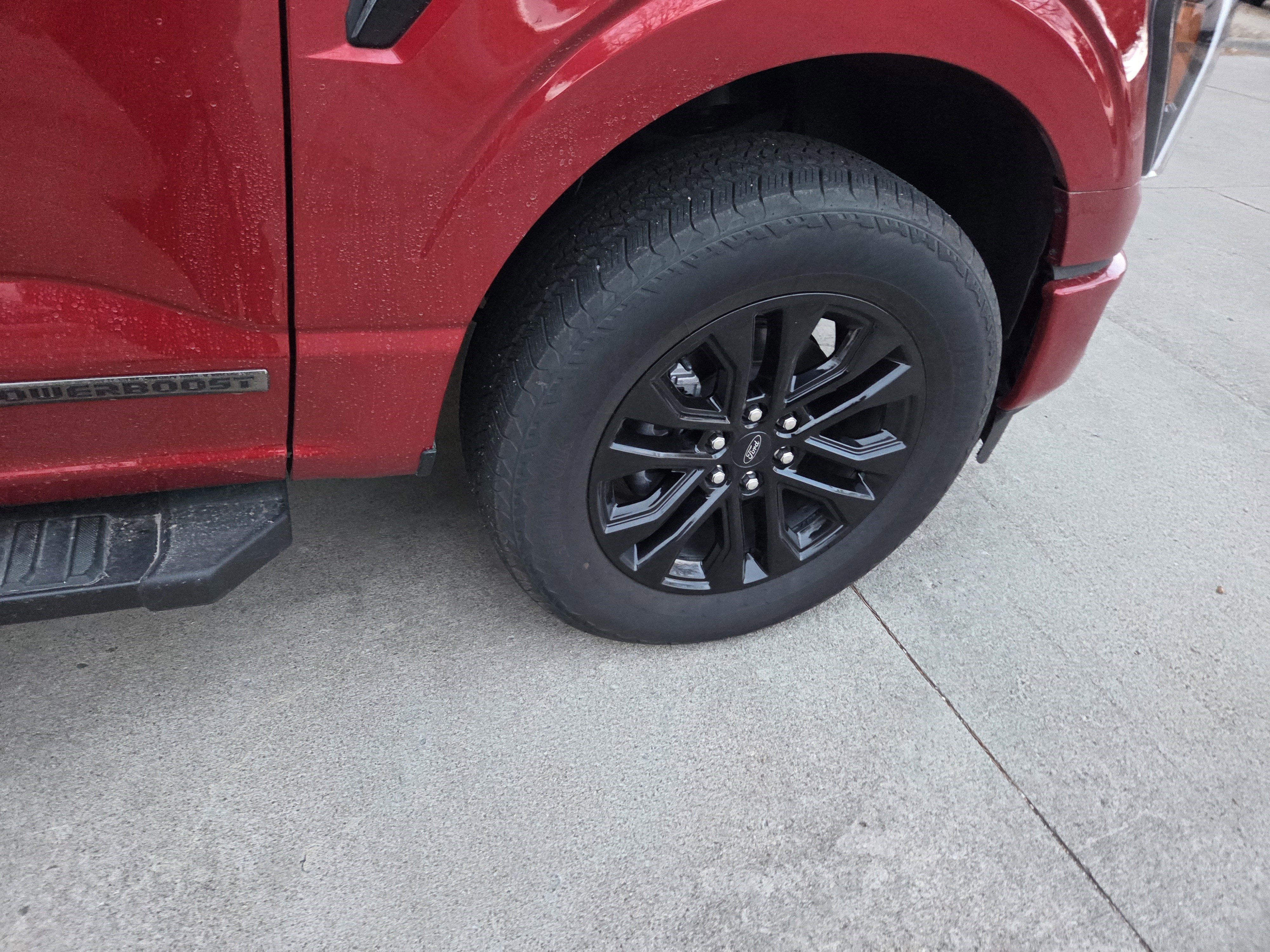 Certified 2025 Ford F150 Lariat w/ Equipment Group 501A Mid image 13