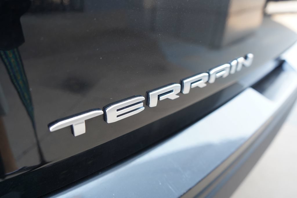 Used 2024 GMC Terrain SLE AWD/4WD image 6