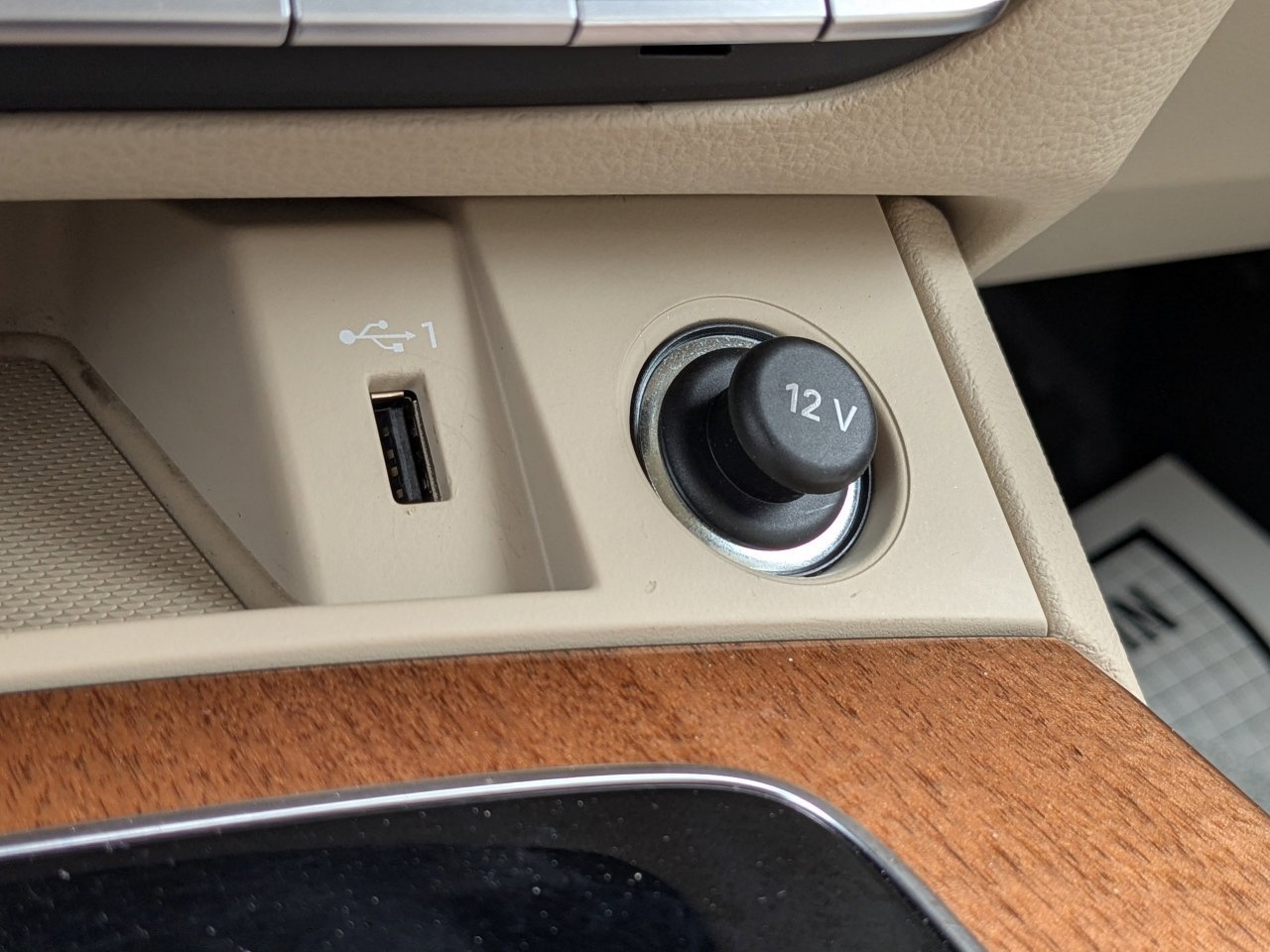 Used 2021 Audi Q5 Premium image 27