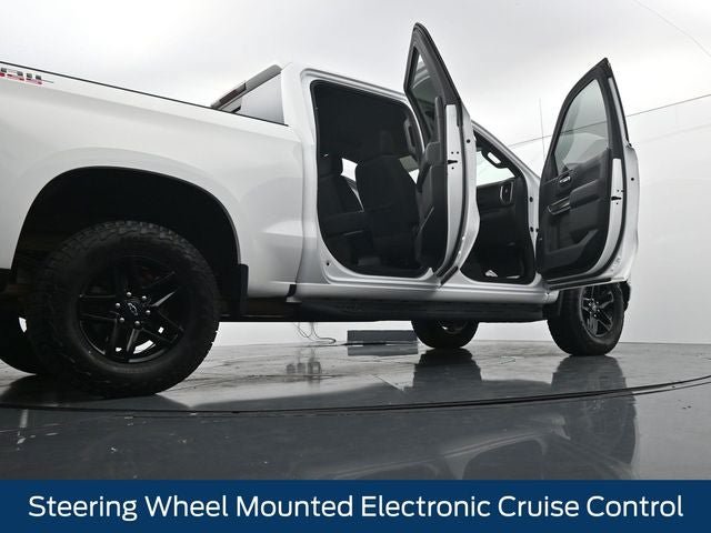 Used 2020 Chevrolet Silverado 1500 LT Trail Boss AWD/4WD image 43