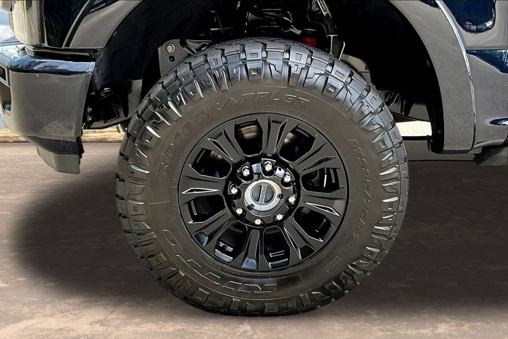 Certified 2022 Ford F250 Lariat w/ Tremor Off-Road Package AWD/4WD image 36