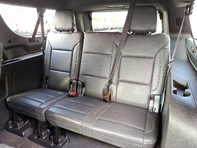 Used 2022 Chevrolet Suburban LT AWD/4WD image 10