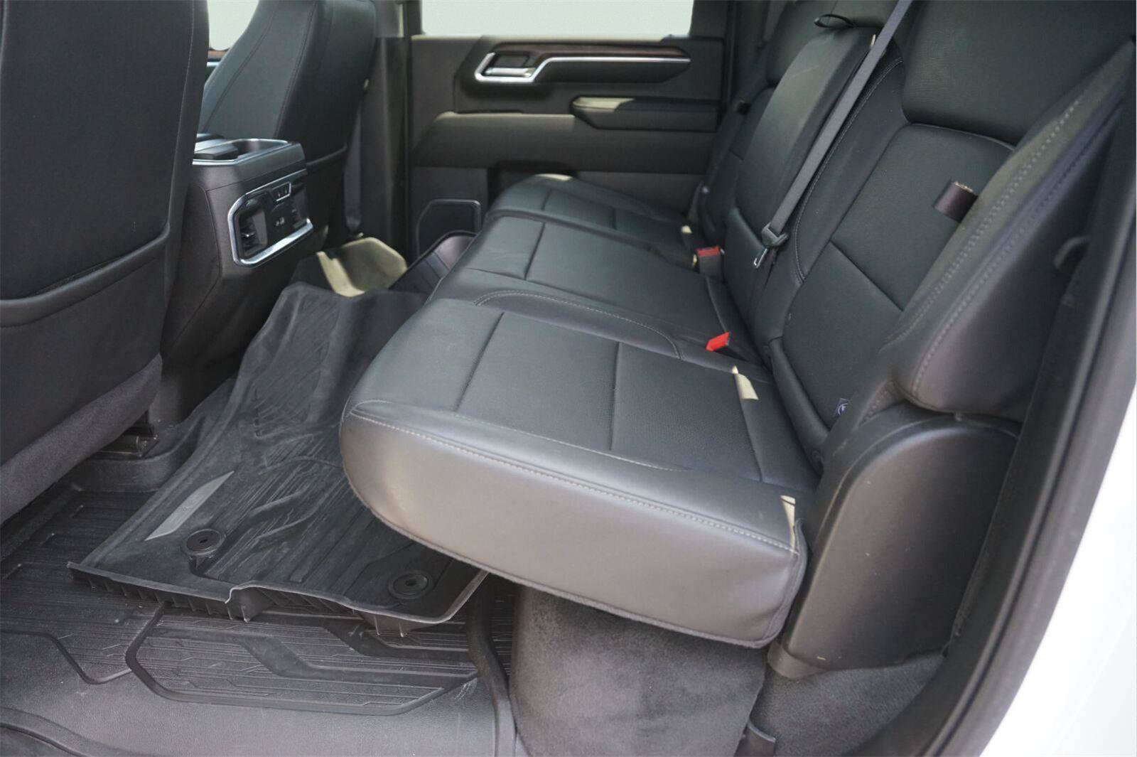 Used 2024 GMC Sierra 2500 SLT w/ Texas SLT Premium Package AWD/4WD image 13