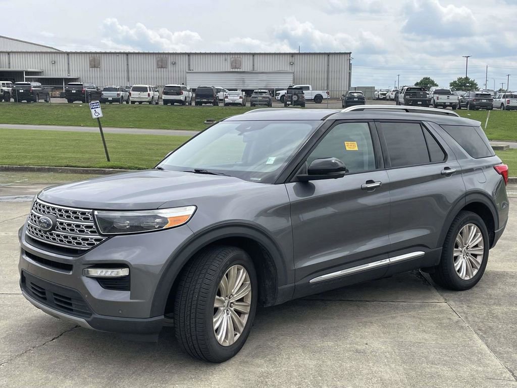 Certified 2022 Ford Explorer Limited w/ Equipment Group 301A RWD image 7