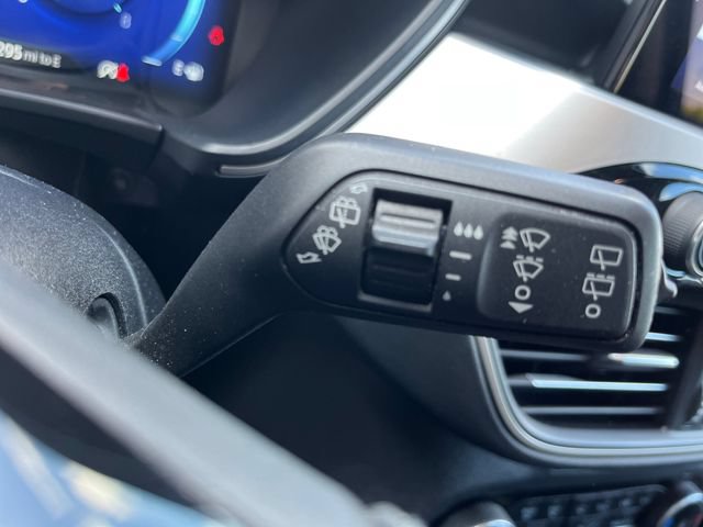Certified 2022 Ford Escape SEL w/ Technology Package FWD image 33