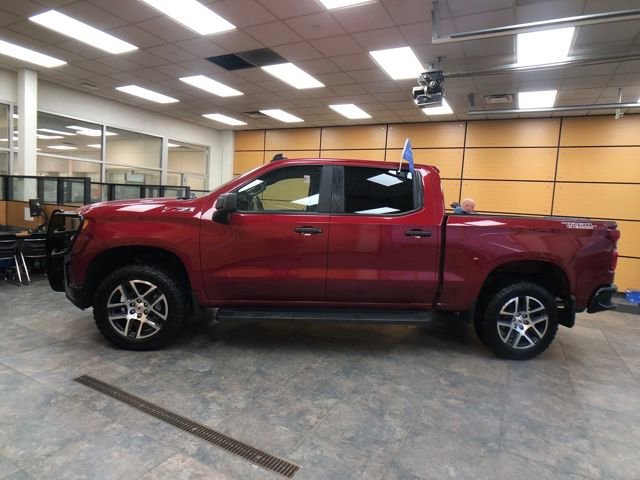 Used 2020 Chevrolet Silverado 1500 Custom Trail Boss w/ Custom Convenience Package image 2