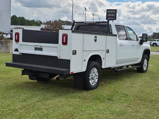 Used 2022 Chevrolet Silverado 3500 LT w/ Convenience Package AWD/4WD image 3