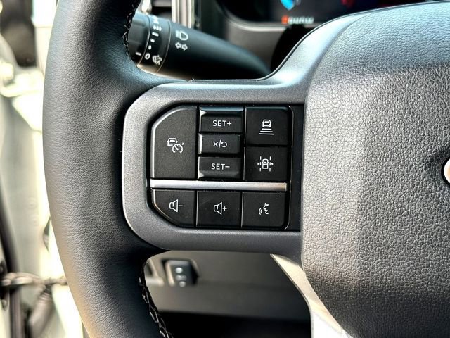 Certified 2025 Ford F250 Lariat w/ Lariat Ultimate Package AWD/4WD image 13
