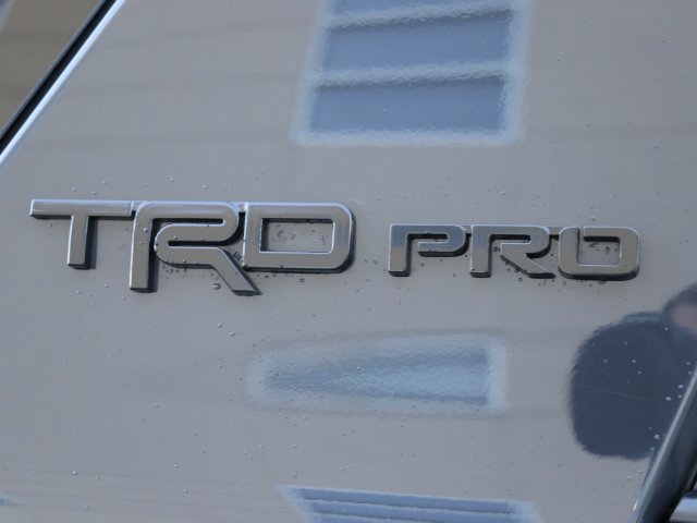Used 2024 Toyota 4Runner TRD Pro AWD/4WD image 9