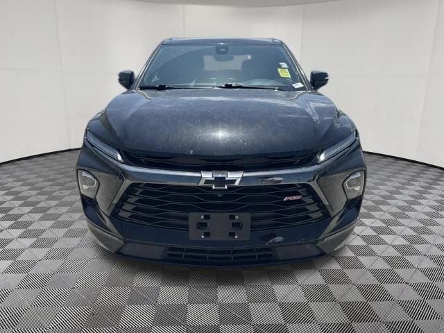 Used 2023 Chevrolet Blazer RS w/ Driver Confidence II Package AWD/4WD image 14