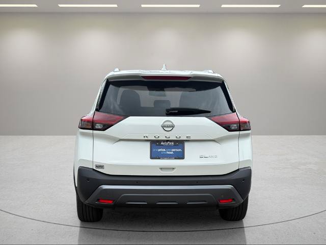 Used 2023 Nissan Rogue SL w/ SL Premium Package AWD/4WD image 6