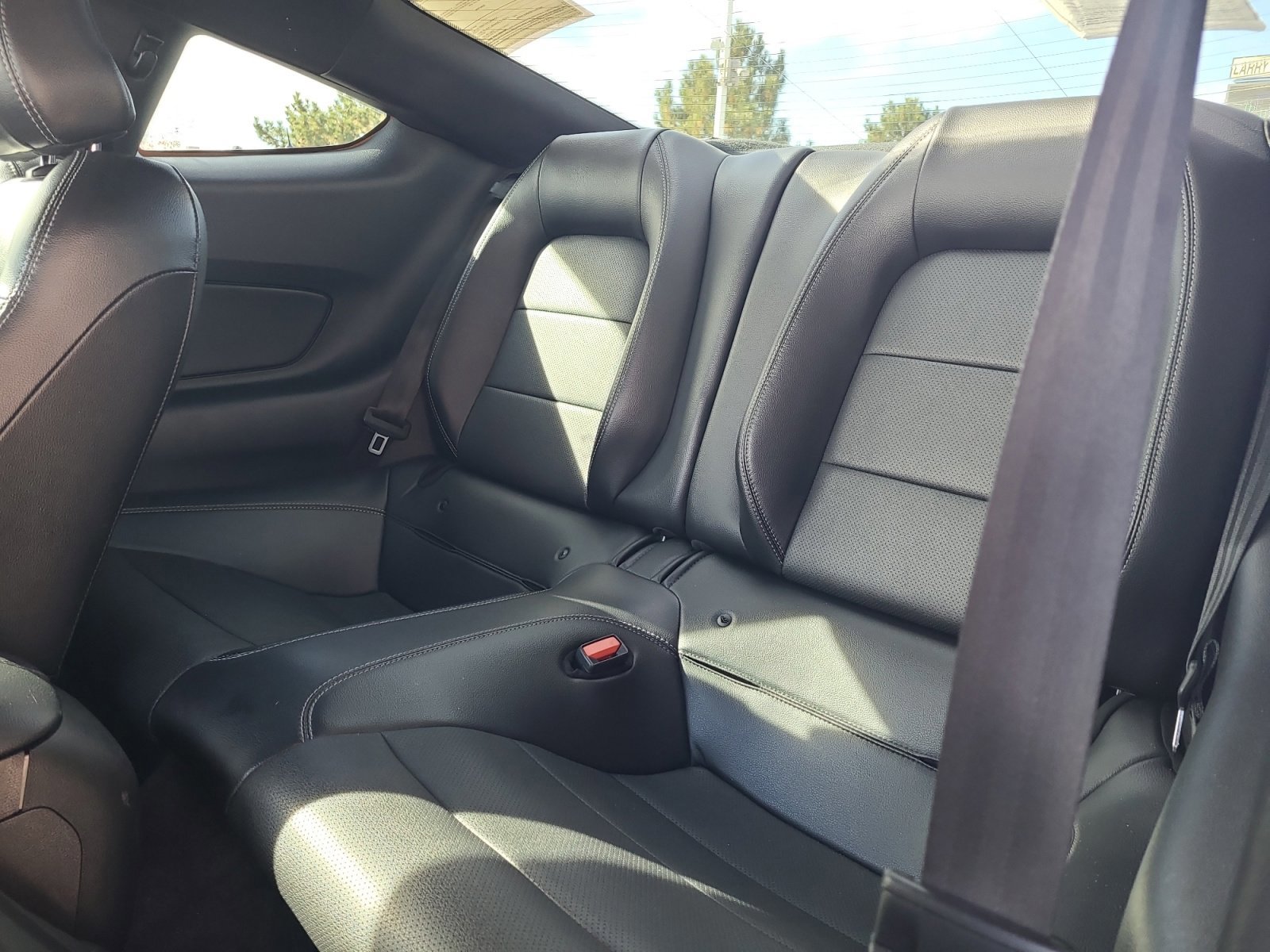 Certified 2022 Ford Mustang Premium image 17