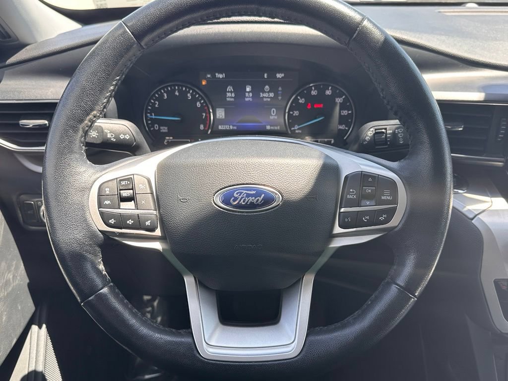 Certified 2022 Ford Explorer XLT w/ Equipment Group 202A AWD/4WD image 27