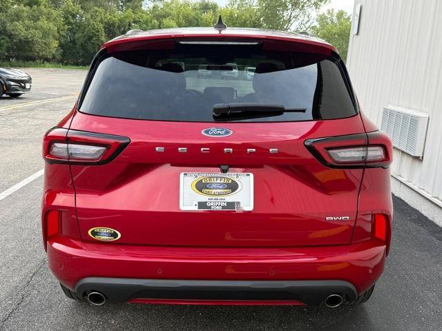 Certified 2024 Ford Escape ST-Line w/ Tech Pack #1 AWD/4WD image 4