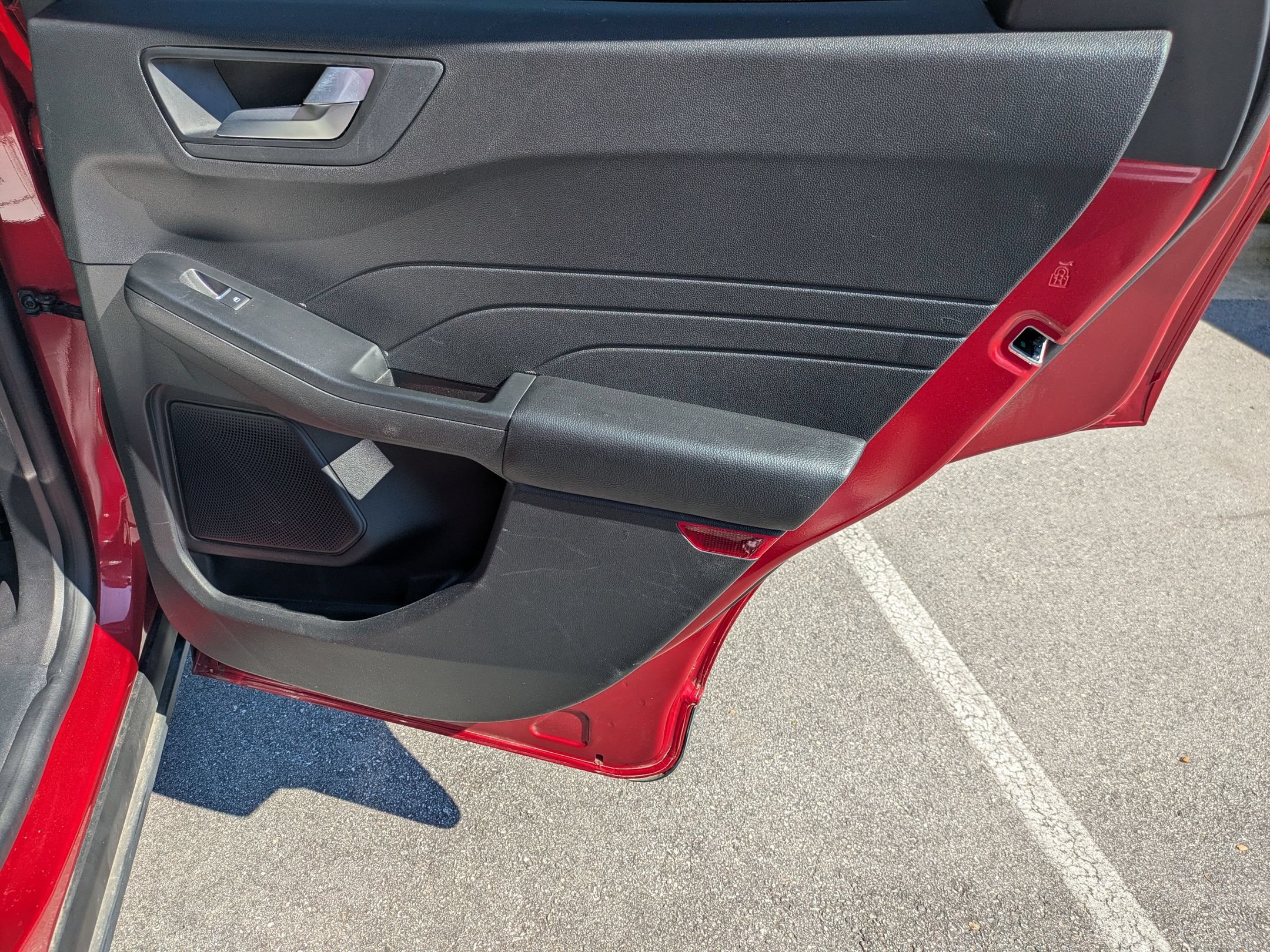 Certified 2024 Ford Escape SE FWD image 34