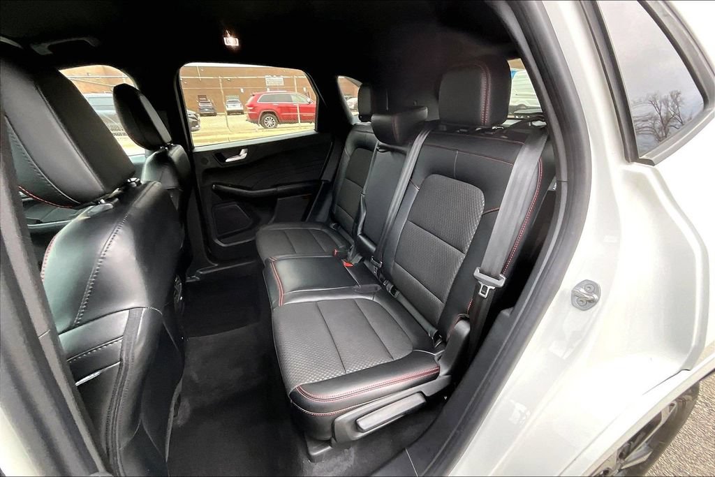 Certified 2023 Ford Escape ST-Line Select w/ Tech Pack #2 AWD/4WD image 24
