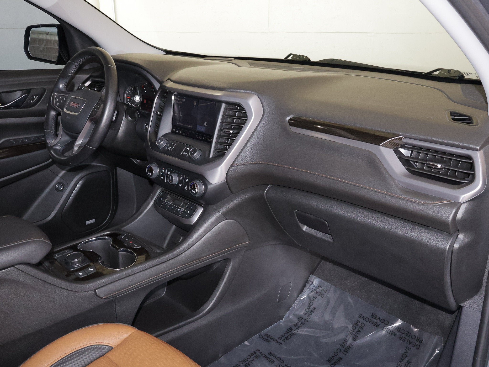 Used 2020 GMC Acadia AT4 w/ Driver Alert Package II AWD/4WD image 39
