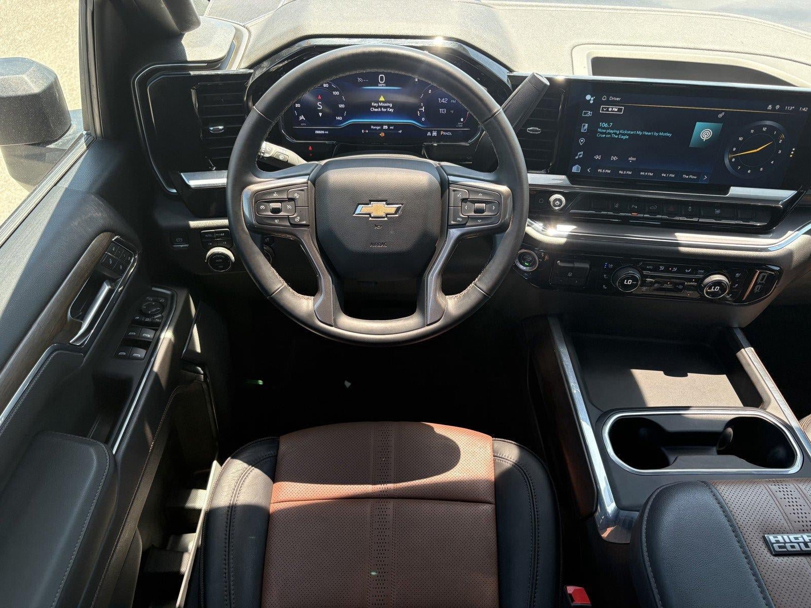 Used 2024 Chevrolet Silverado 3500 High Country AWD/4WD image 15