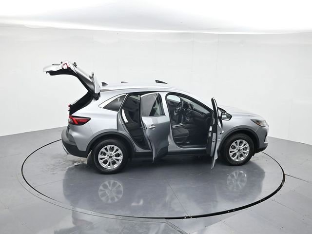 Certified 2024 Ford Escape Active image 45
