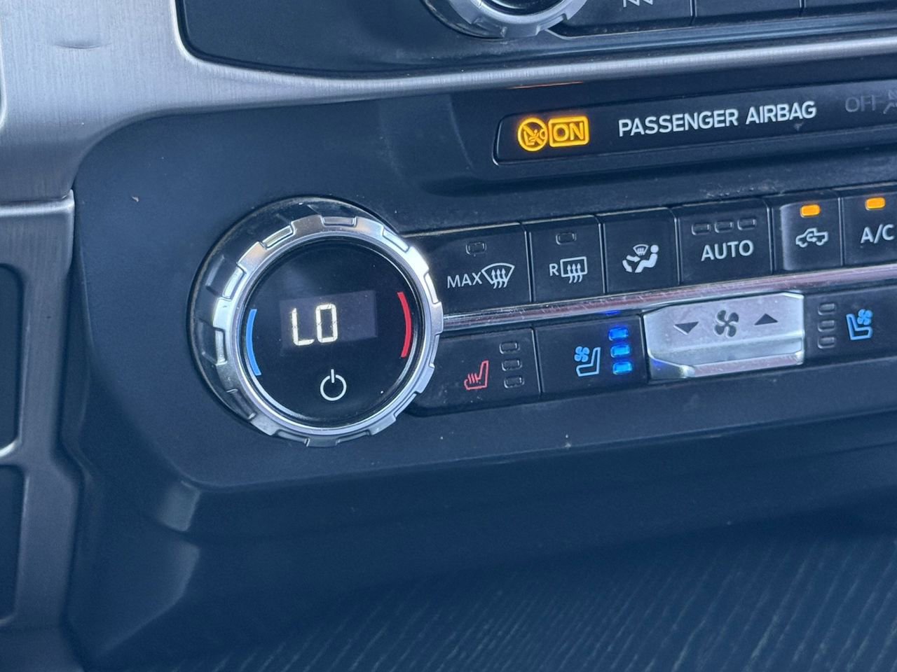 Certified 2022 Ford F350 Platinum image 21