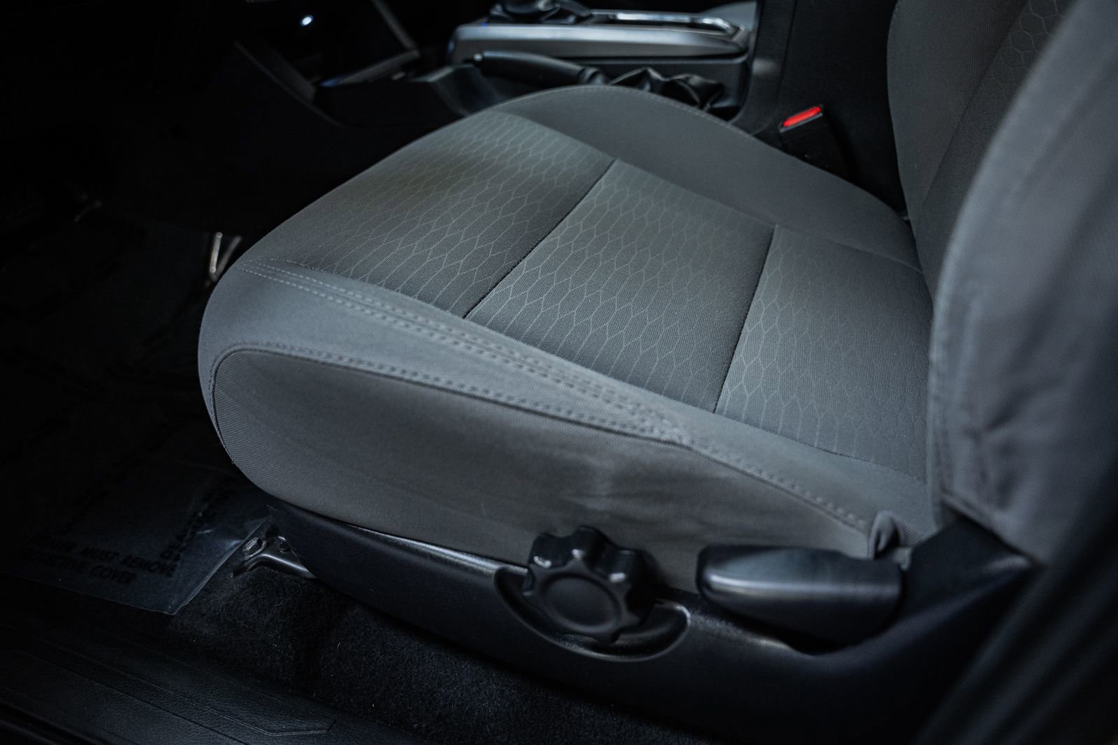 Used 2018 Toyota Tacoma SR5 AWD/4WD image 44