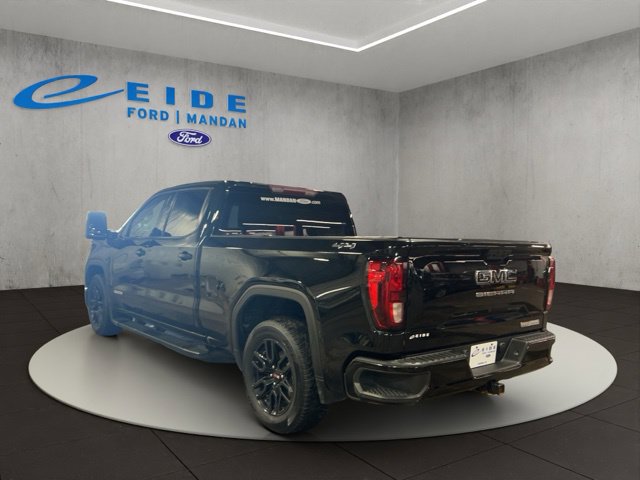 Used 2022 GMC Sierra 1500 Elevation w/ LPO, Elevation Black Package AWD/4WD image 8