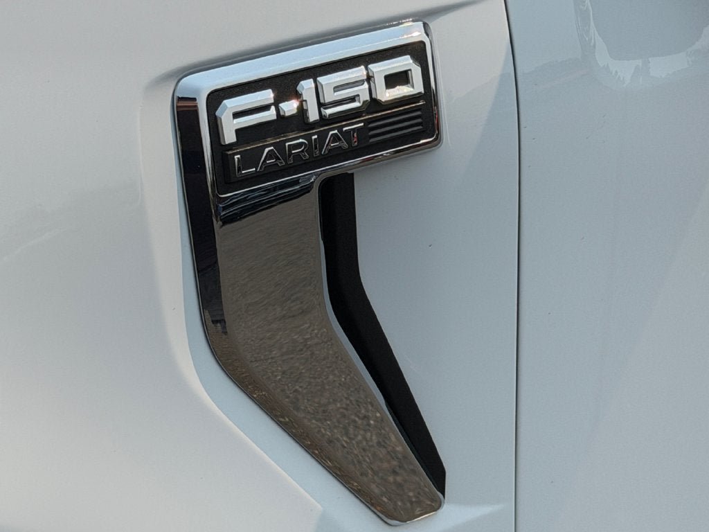 Certified 2025 Ford F150 Lariat w/ FX4 Off-Road Package AWD/4WD image 30