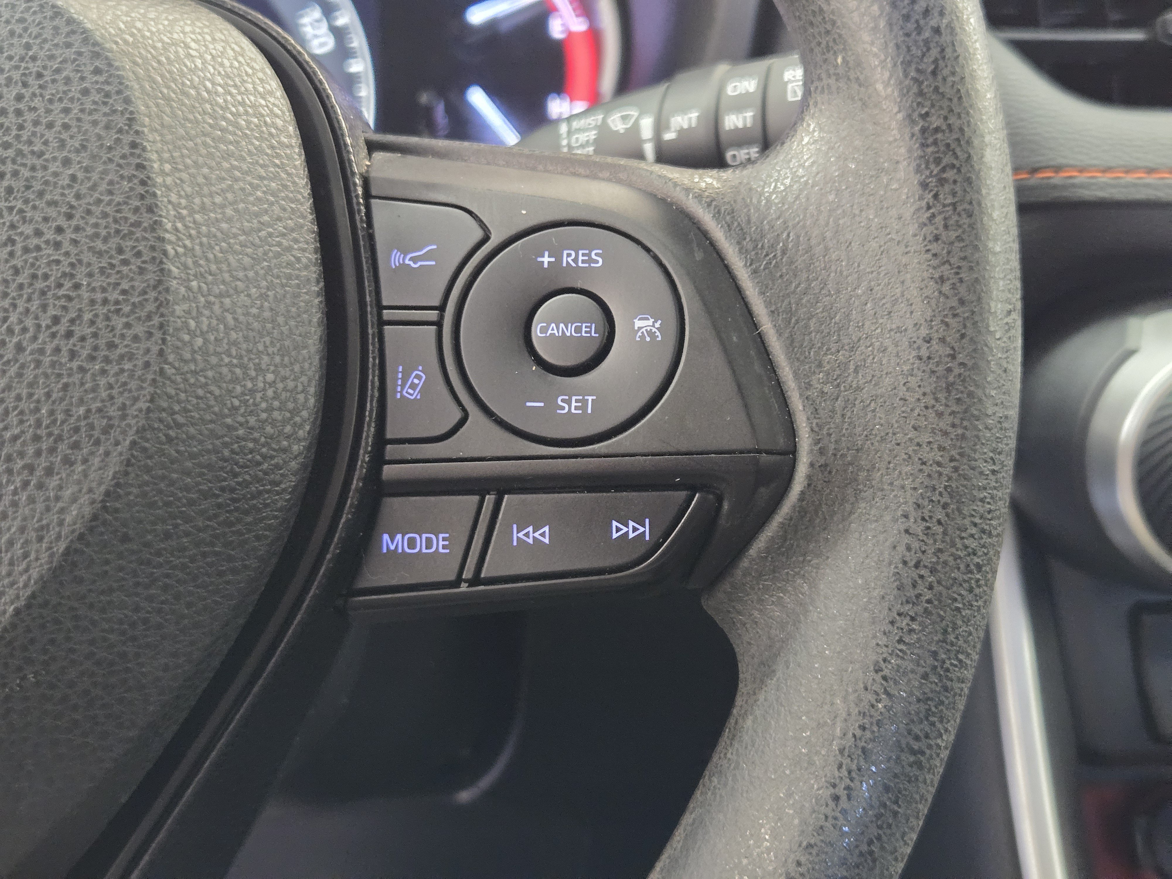 Used 2019 Toyota RAV4 Adventure AWD/4WD image 30