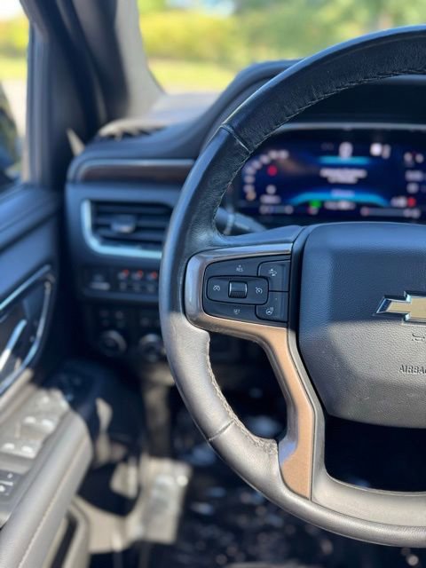 Used 2022 Chevrolet Suburban High Country w/ Premium Package 2 image 17