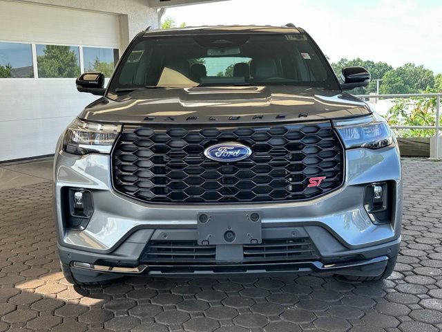 Certified 2025 Ford Explorer ST AWD/4WD image 33