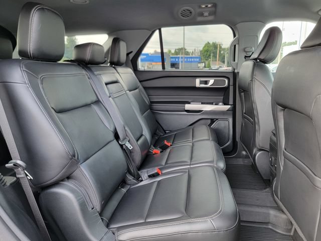 Certified 2023 Ford Explorer XLT w/ Equipment Group 202A AWD/4WD image 24