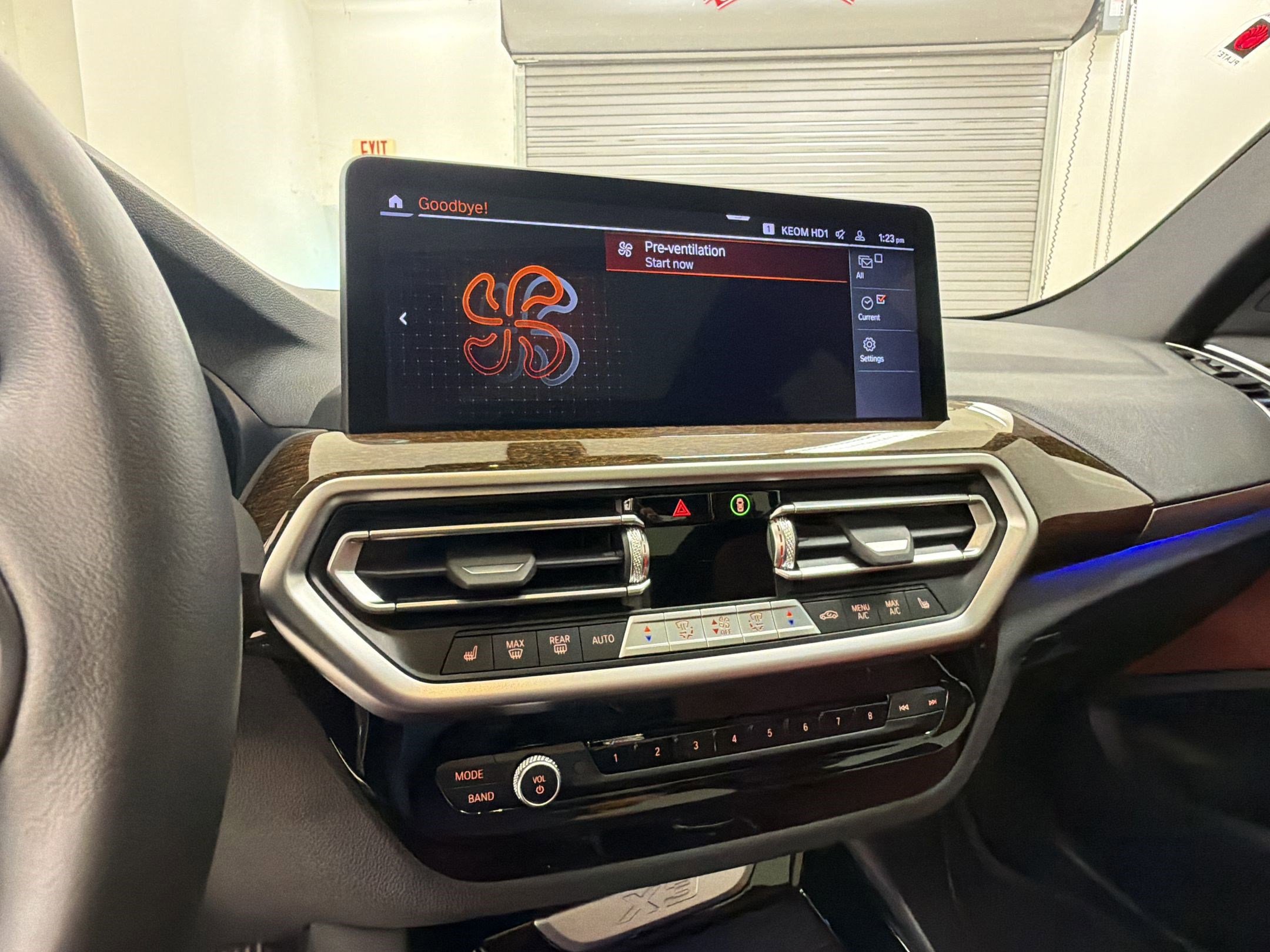 Used 2023 BMW X3 sDrive30i w/ Premium Package image 23