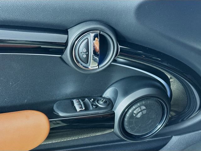 Used 2023 MINI Cooper S image 21
