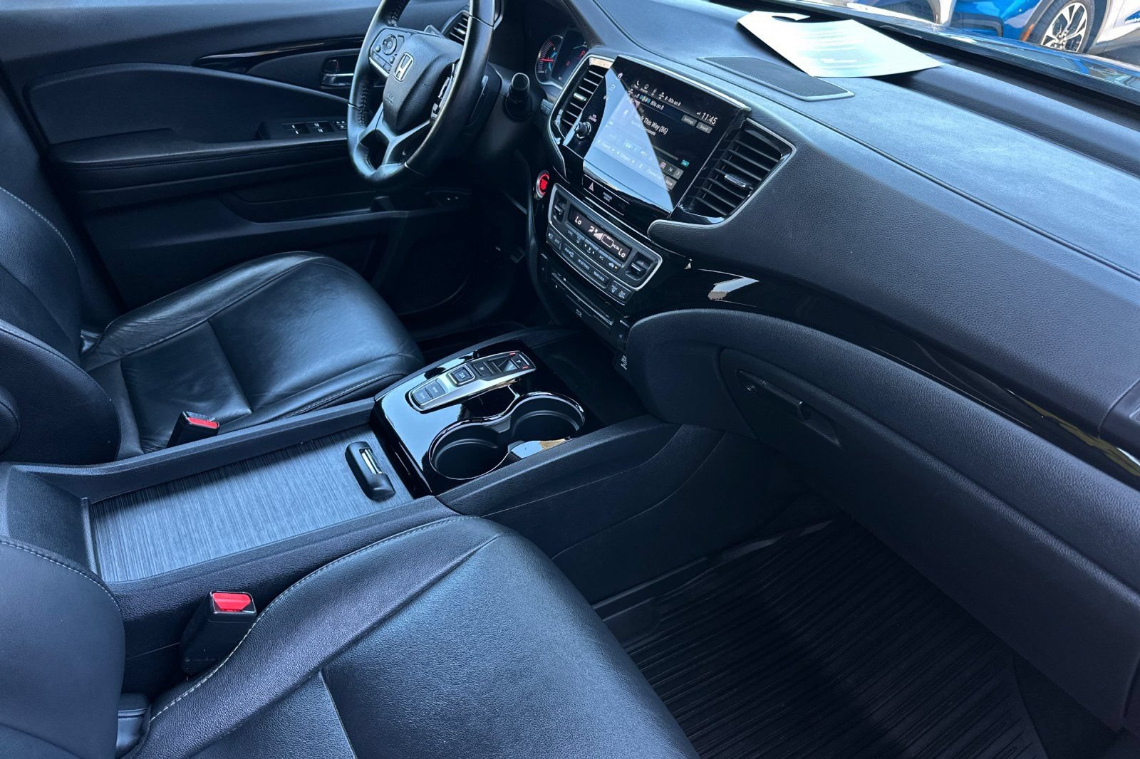 Used 2022 Honda Pilot Touring image 16