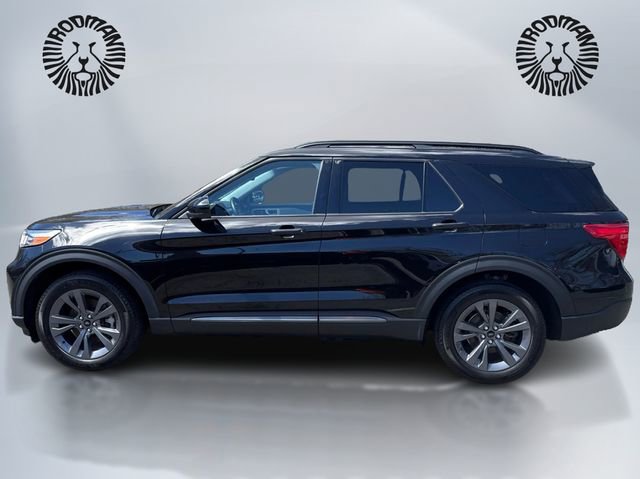 Certified 2023 Ford Explorer XLT w/ Equipment Group 202A AWD/4WD image 8