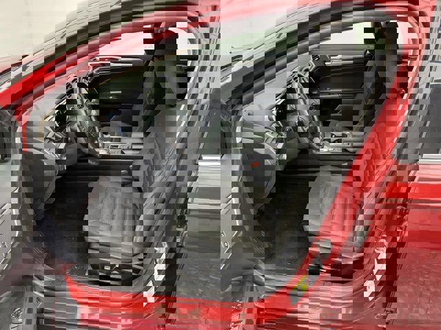 Certified 2019 Ford Fusion SE image 3